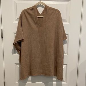 Tan Poncho